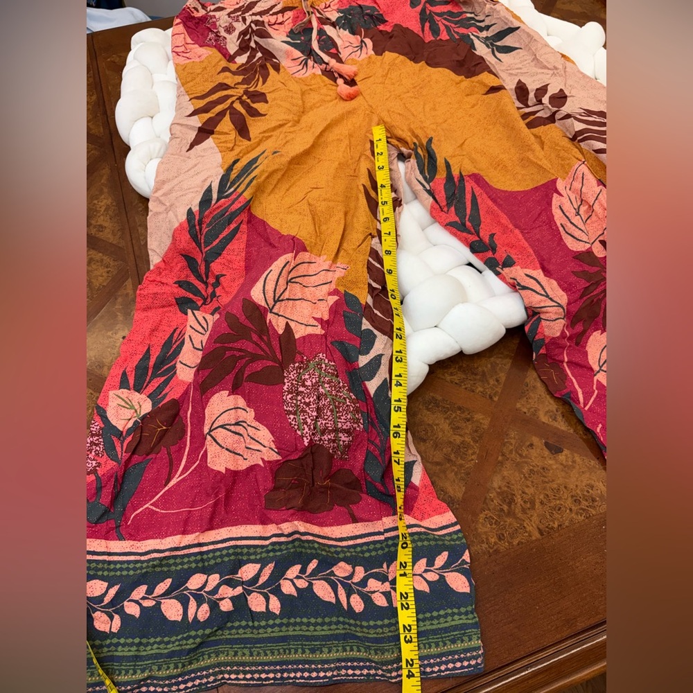 Easel Los Angeles Pink Floral Pants - Picture 6 of 7